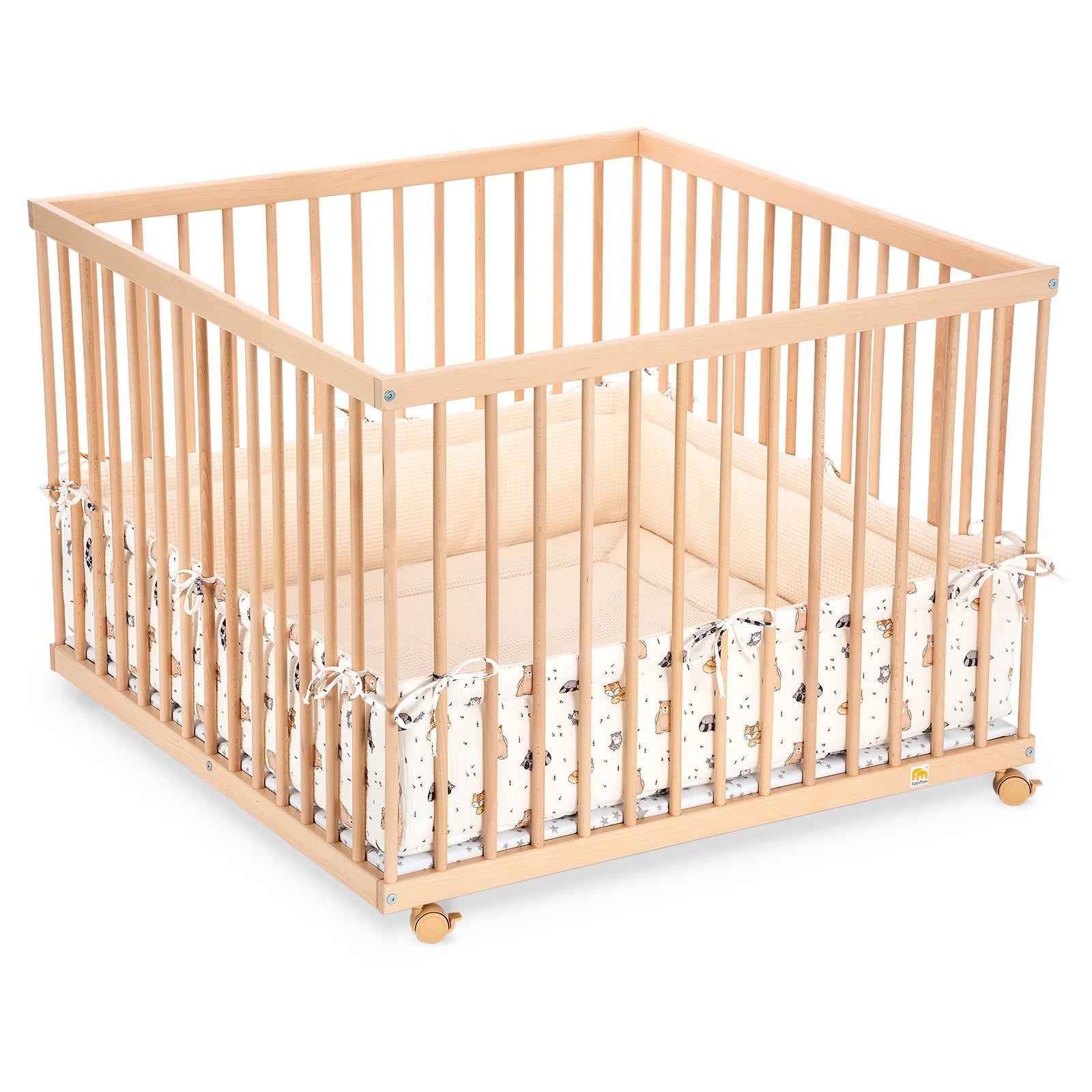 Playpen 100x100 clear varnished